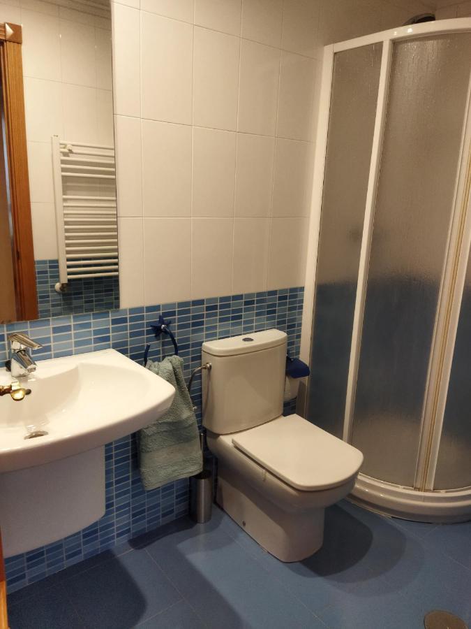 Céntrico apartamento en Oviedo con parking y wifi Exterior foto